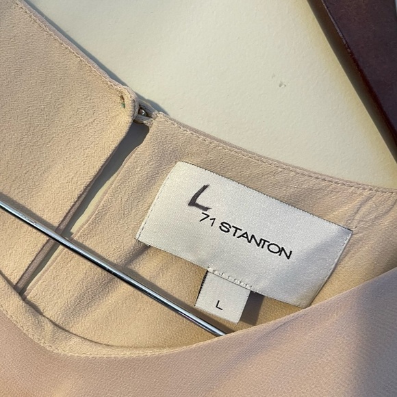 71 Stanton cream colored mid sleeve top- large​ - Picture 5 of 13